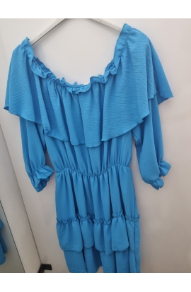 Štýlové modré dámske šaty.