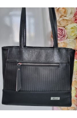 Dámska čierna jednoduchá kabelka cez plece  Karen