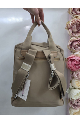 &Scaron;portov&yacute; l&aacute;tkov&yacute; d&aacute;msky ruksak