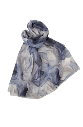 Šál sivý s hodvábom