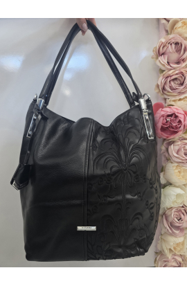 Čierna kabelka elegantná na plece Silvia Rosa